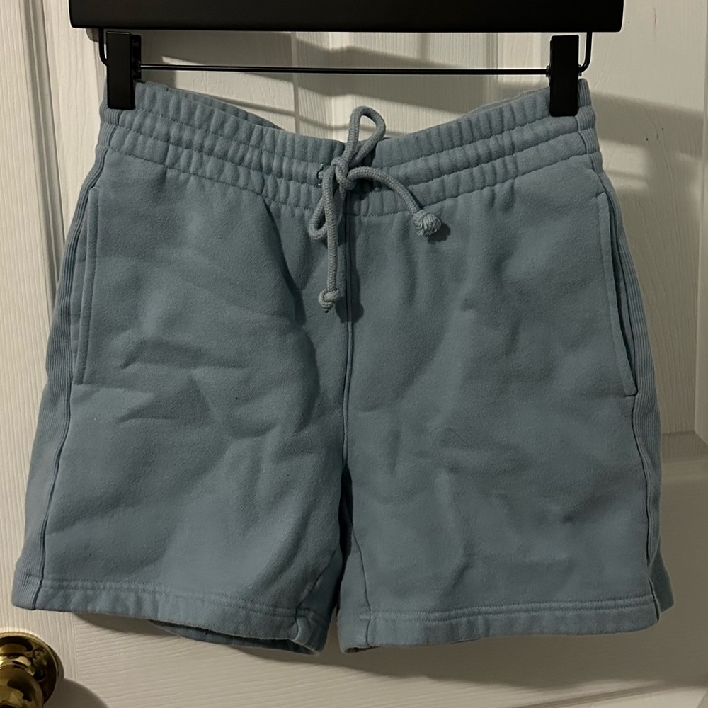 Aritzia TNA Cozy Fleece Shorts XS